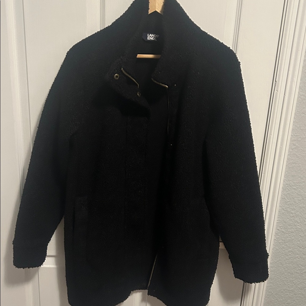 Lands End Ladies Black Sherpa Fleece Coat Size medium 10-12